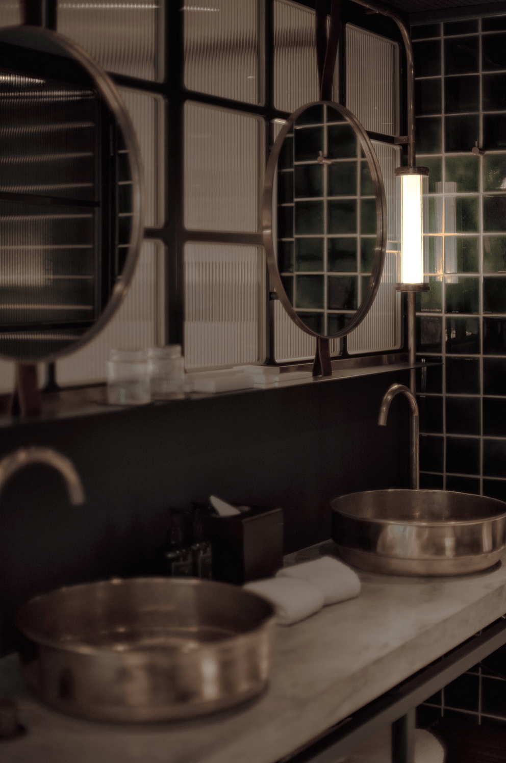 Restaurant Cleanliness – Why Your Restaurant Bathroom Is a Top Priority