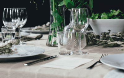 Should you use a linen service for your restaurant?