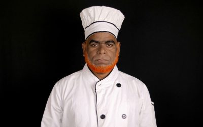 Restaurant Uniform Service in NYC: Why Chef Coats and Aprons Belong in Your Linen Program